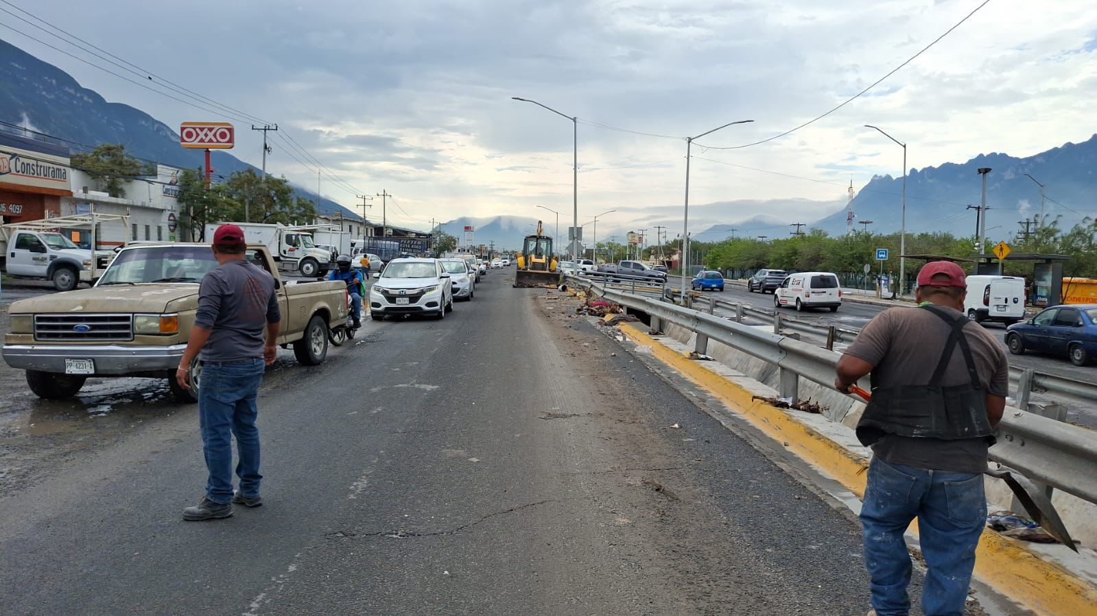 Retira Santa Catarina acumulación de basura luego de lluvias