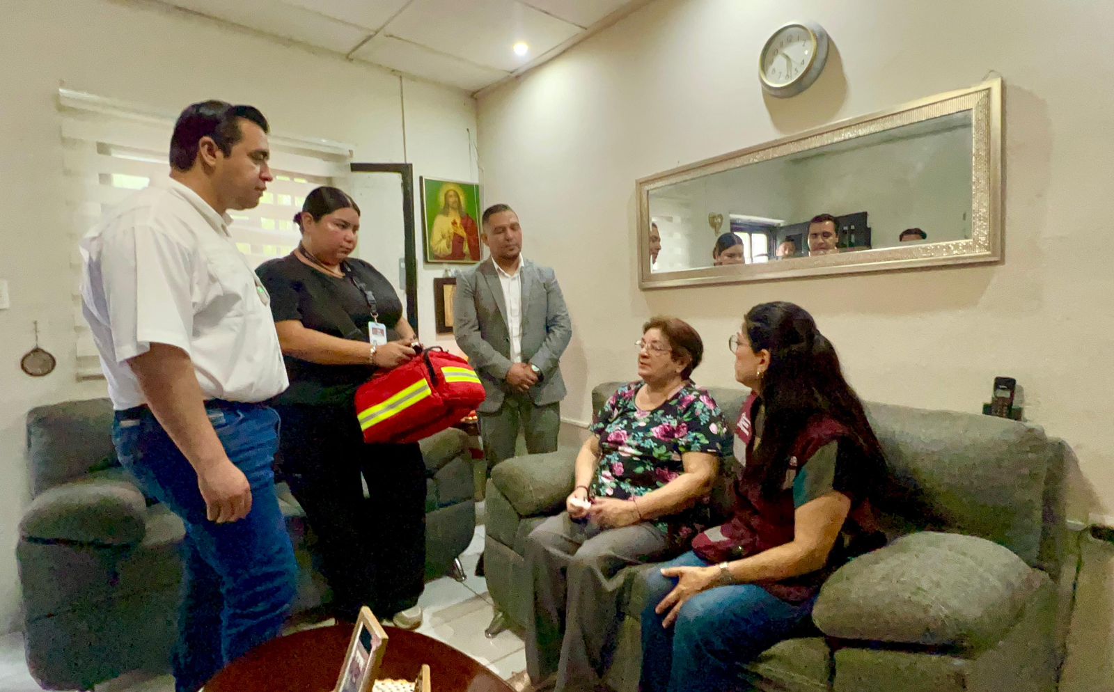 Lleva Nava consultas médicas a domicilio