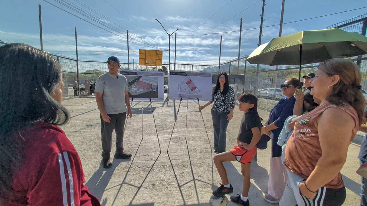 Inicia Nava año con entrega y supervisión de obras