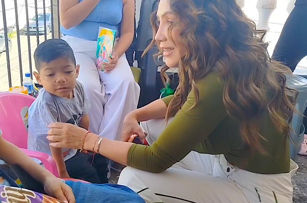 Distrito Mujeres y Reyes Magos llegan a Fundación Campanas a la Victoria