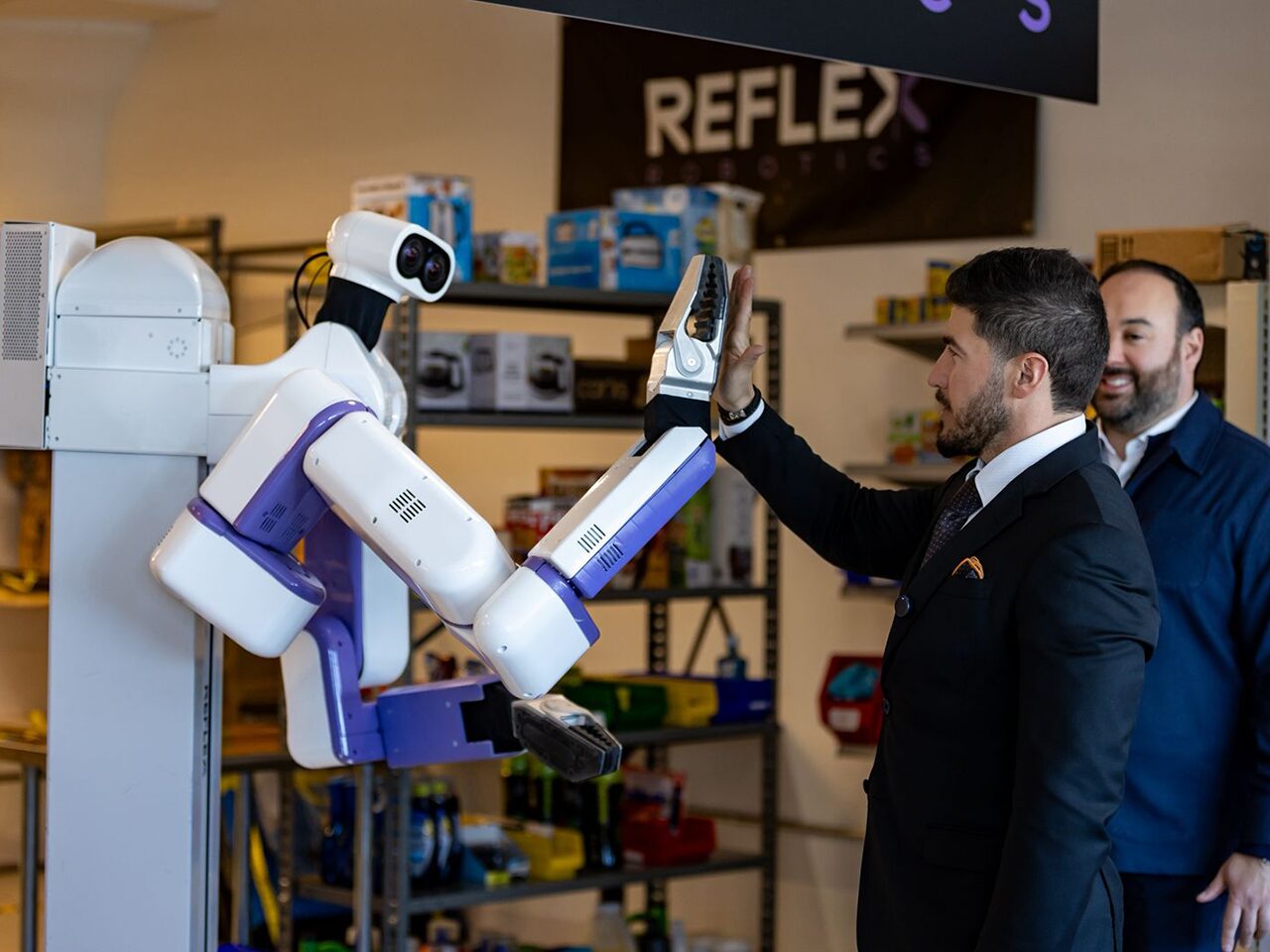 Tendrá NL la primera empresa de robots humanoides en Latinoamérica
