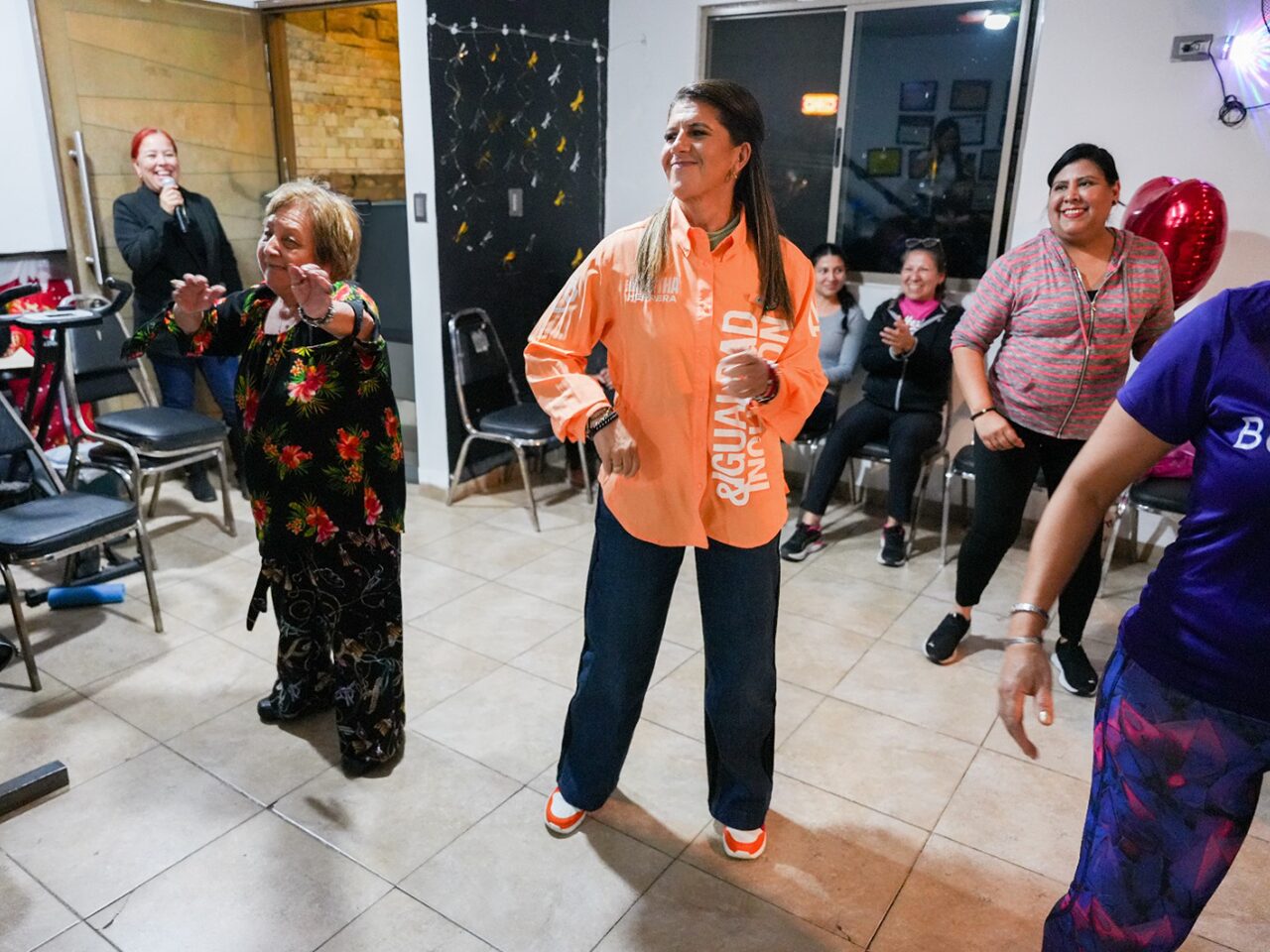 Celebra Igualdad e Inclusión Día del Amor y la Amistad con zumbatón en Centros Comunitarios