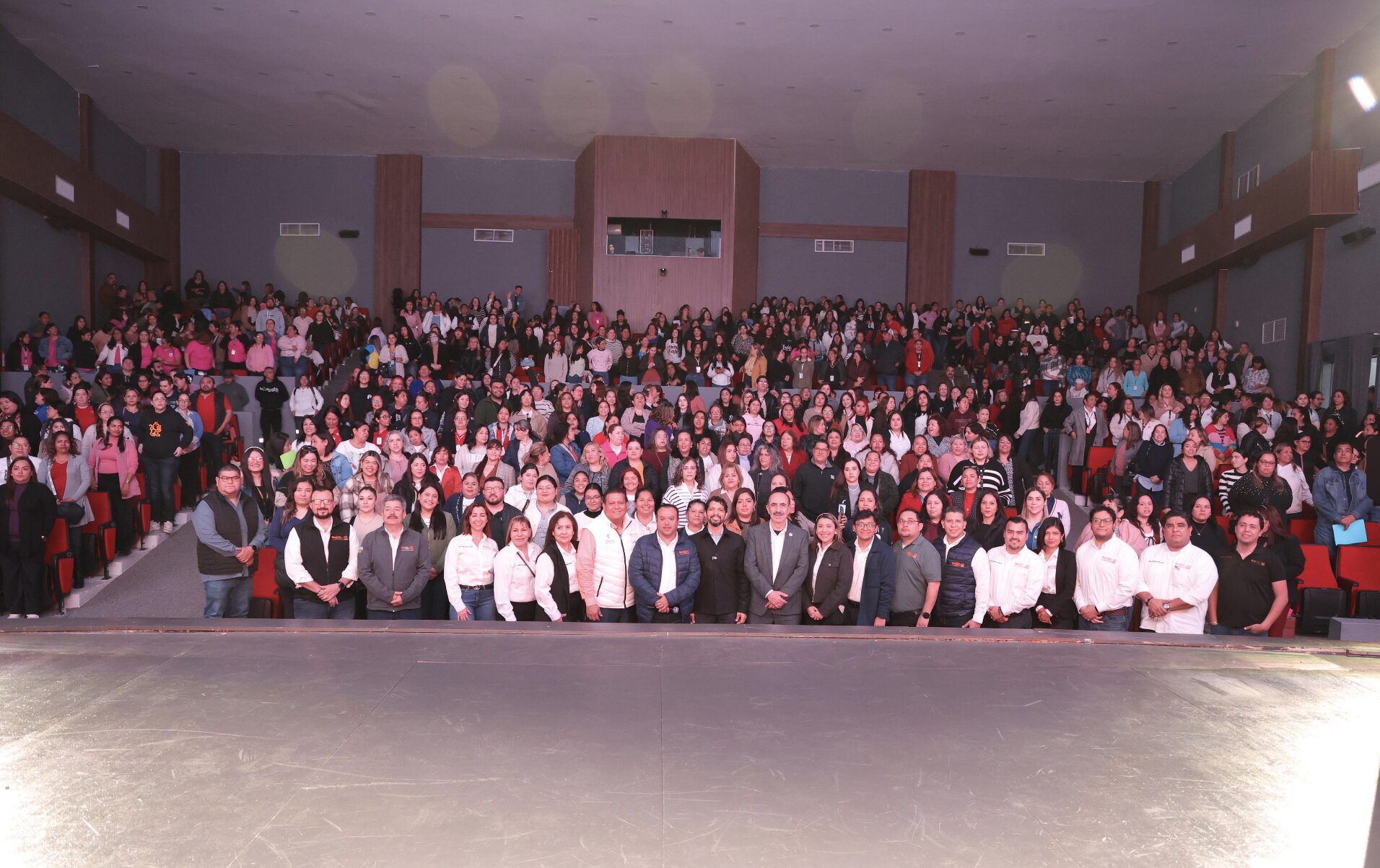 Encabeza Juan José Gutiérrez jornada de trabajo en Seguridad Escolar para docentes de Región 13