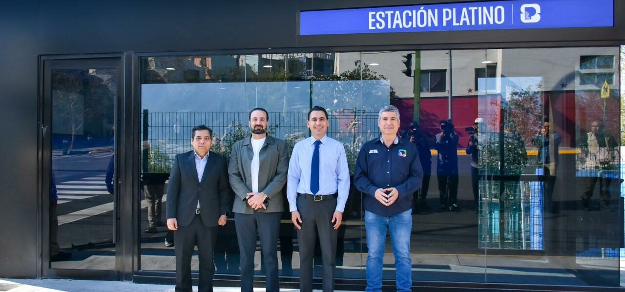 Instala San Pedro parabús inteligente de transporte público
