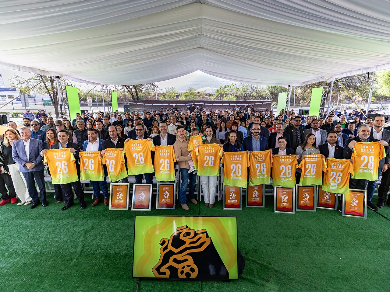 Ya “juega” la cuarta alineación de “Ponte Nuevo, Ponte Mundial” presentada por Samuel García y Mariana Rodríguez