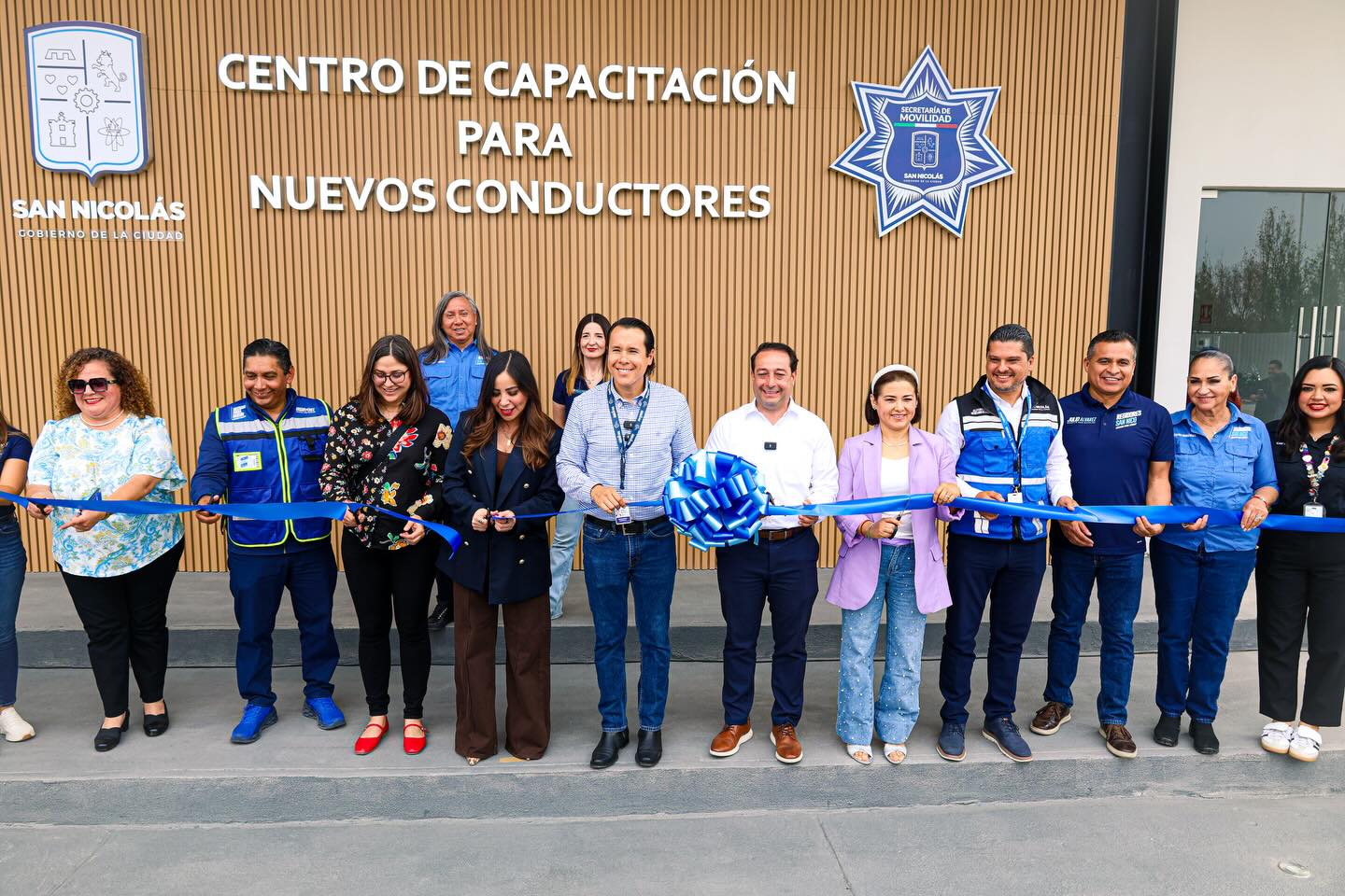 Abre San Nicolás escuela de manejo municipal