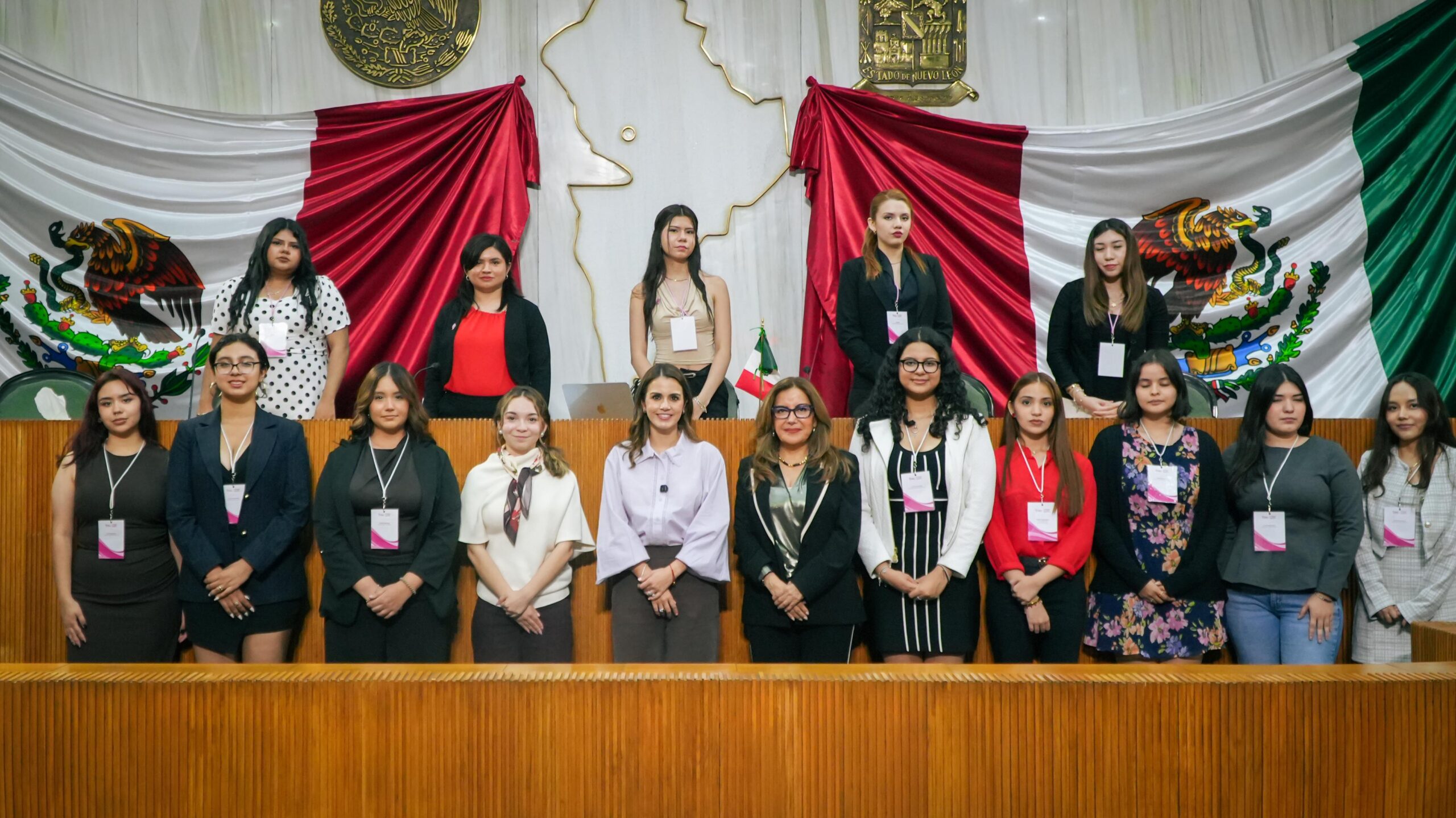 Más mujeres deben llegar a los espacios donde se toman las decisiones: Lorena de la Garza