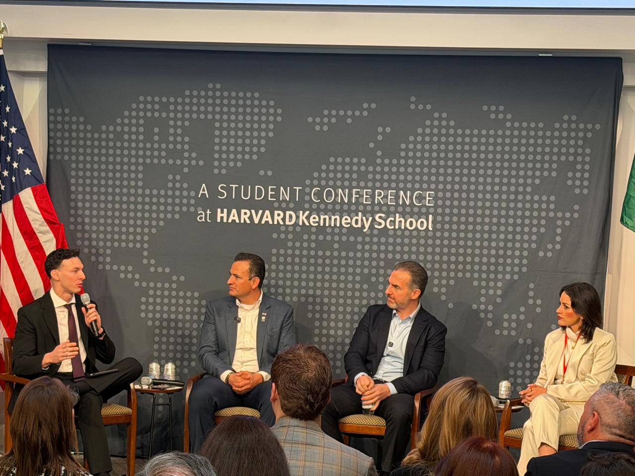 Asiste Adrián de la Garza a Conferencia México ‘26 en Harvard