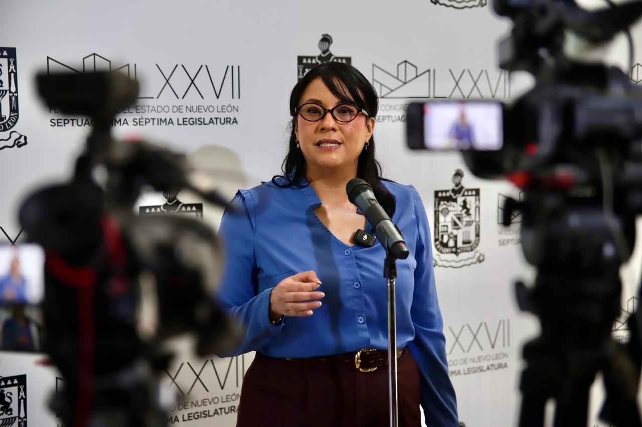 ”Agua y Drenaje está reprobado»: Grecia Benavides exige informes sobre gigas en la red