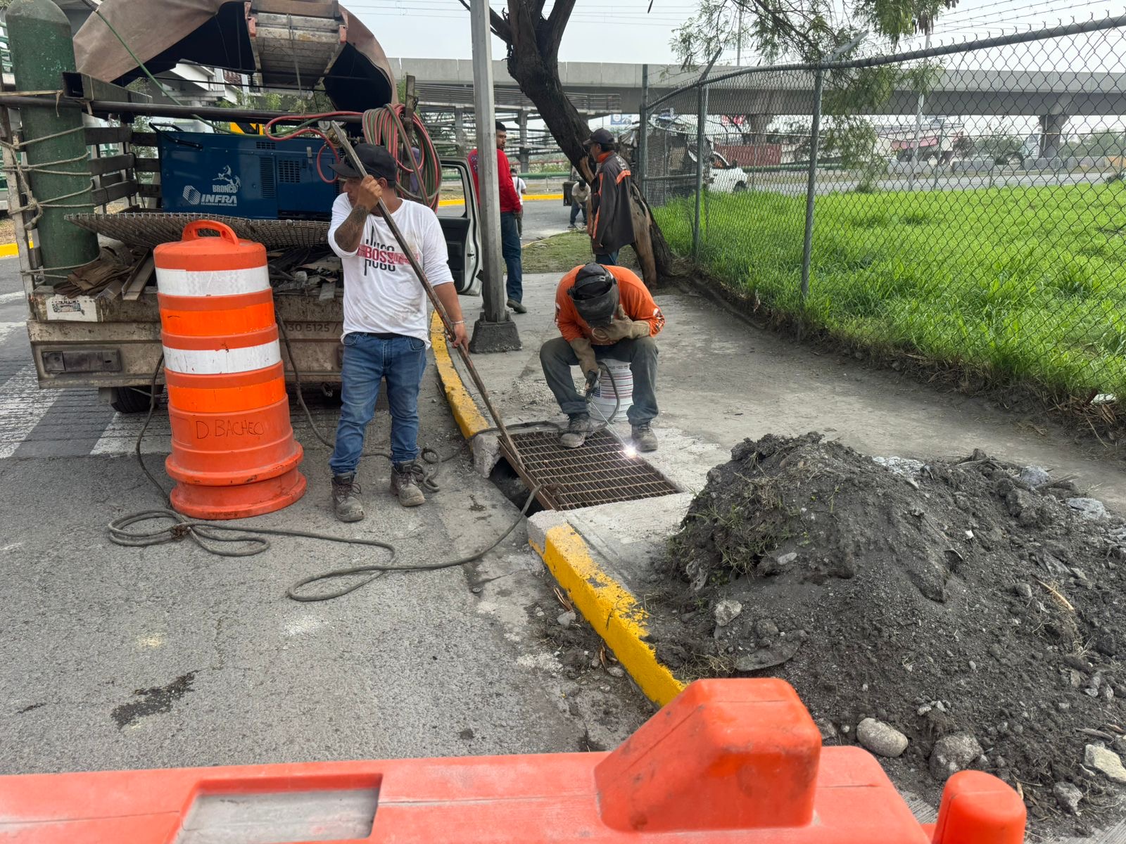 Remueven 59 toneladas de basura en pluviales y arroyos en Guadalupe