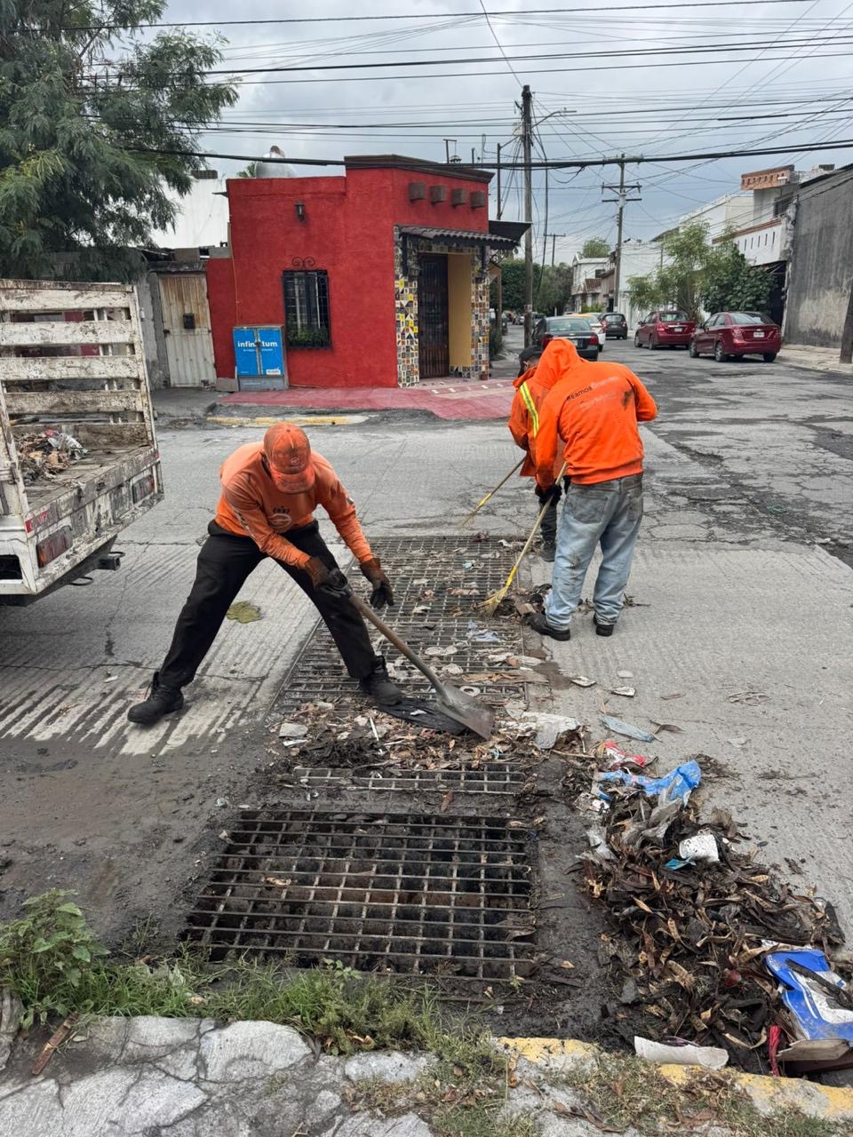 Retira Guadalupe 12 toneladas de basura de alcantarillas