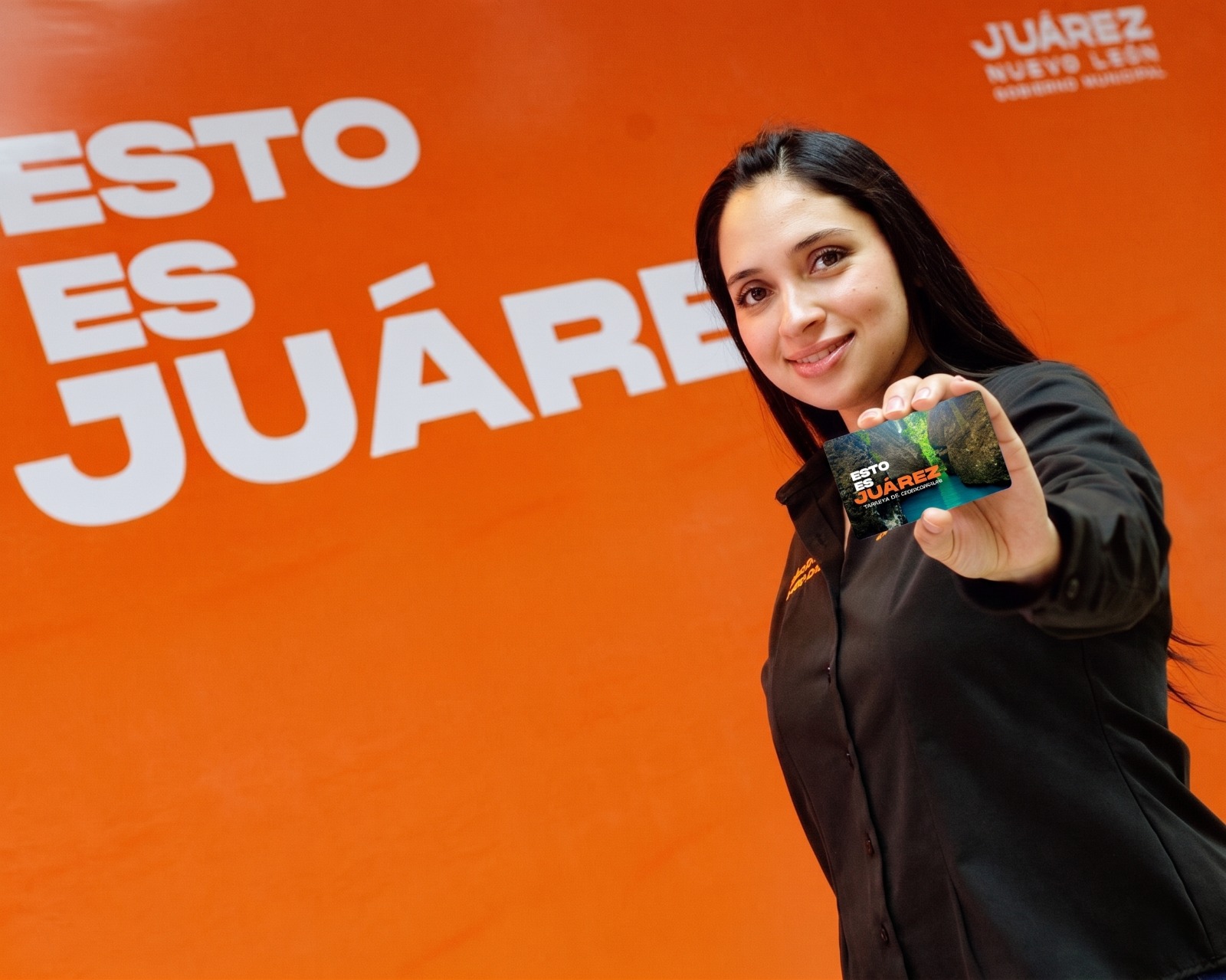 Mónica Oyervides presenta campaña de identidad “Esto es Juárez” para fortalecer el orgullo y la economía local