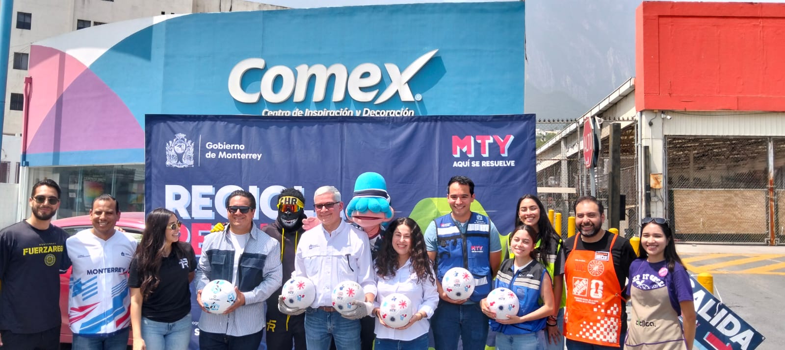 Reúne programa Recicla y Resuelve a 500 personas en jornada de acopio sostenible