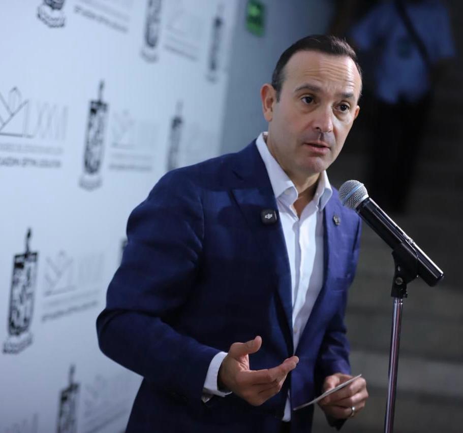 Busca Carlos de la Fuente sancionar por falsedad de información oficial en redes sociales