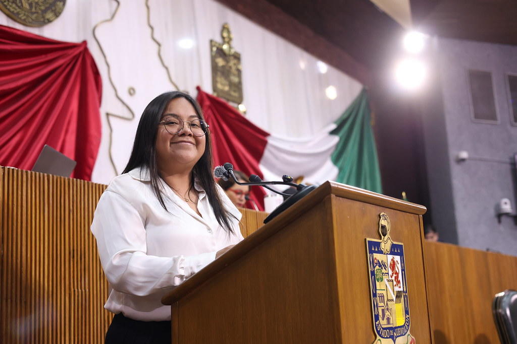 Convoca Congreso a 18 Parlamento Juvenil