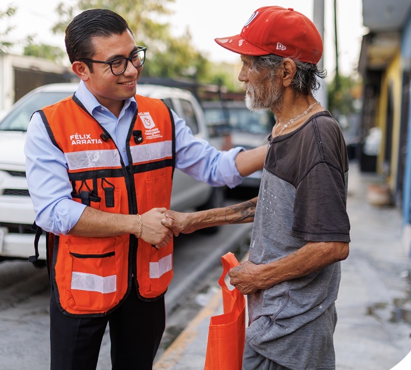 A un mes de gestión, Félix Arratia refuerza acciones en favor de grupos prioritarios