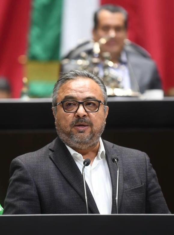 Solicita Víctor Pérez confinamiento de cruces ferroviarios en Santa Catarina