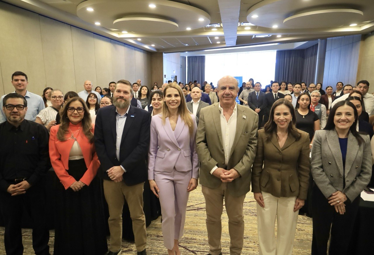 Concluye DIF Monterrey y UNICEF capacitación a personal hotelero para prevenir la Trata Infantil