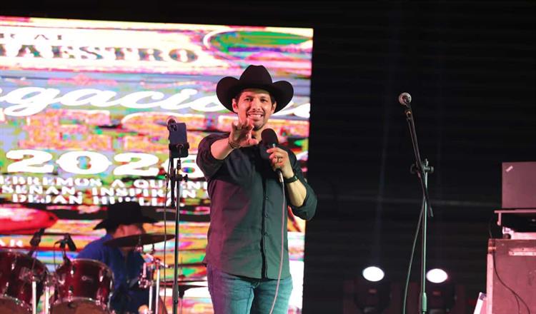 Inicia Sección 50 festejos de el Día del Maestro