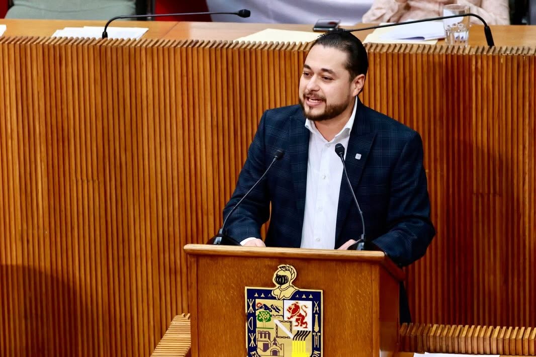 Propone Lechuga que vecinos decidan sobre parques y plazas de Nuevo León
