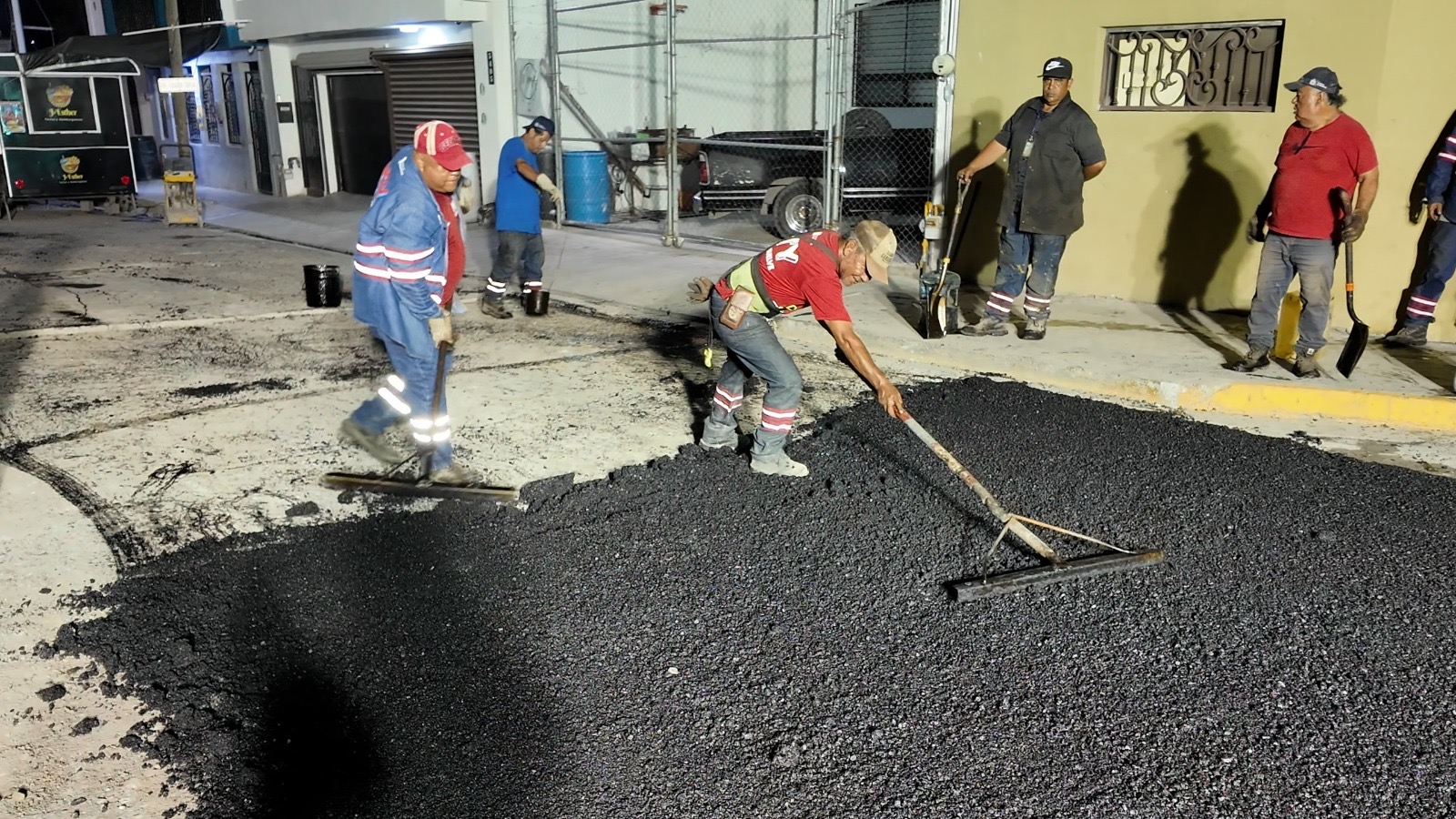 Rehabilita Monterrey avenida María de Jesús Candia en colonia Álvaro Obregón