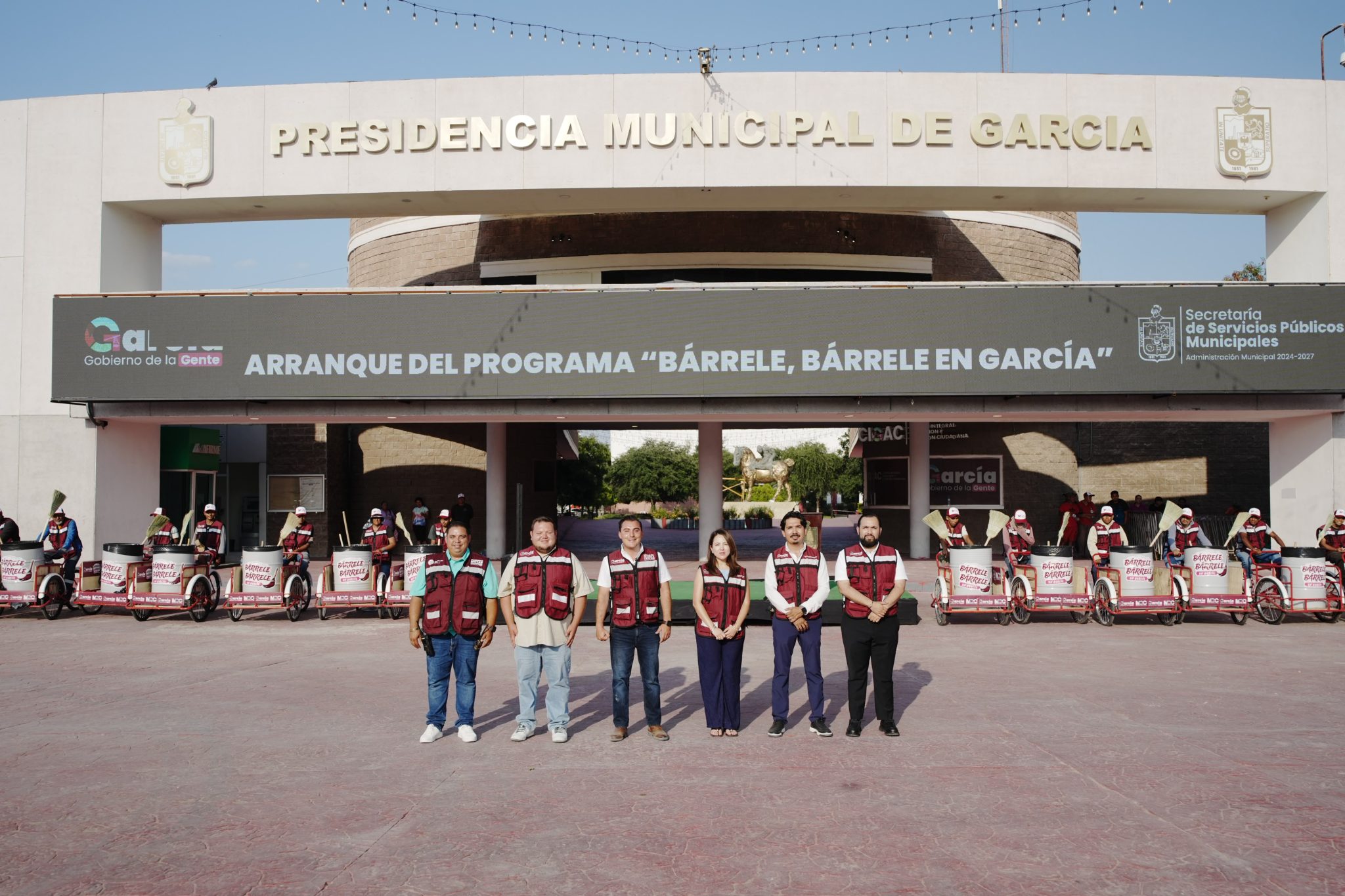 Arranca Manuel Guerra programa ´Bárrele, Bárrele´