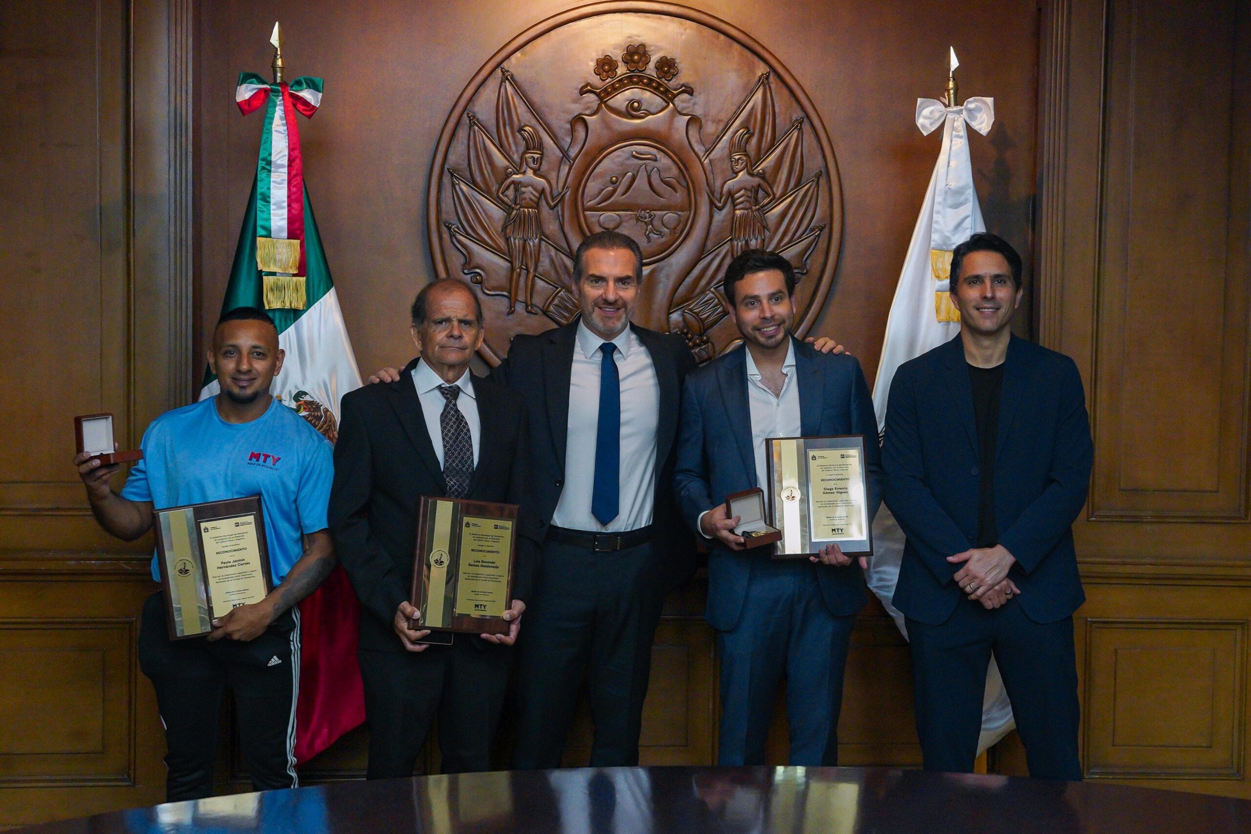 Gobierno de Monterrey reconoce a atletas con la Medalla al Mérito Deportivo “Ángel Macías Barba” 2026