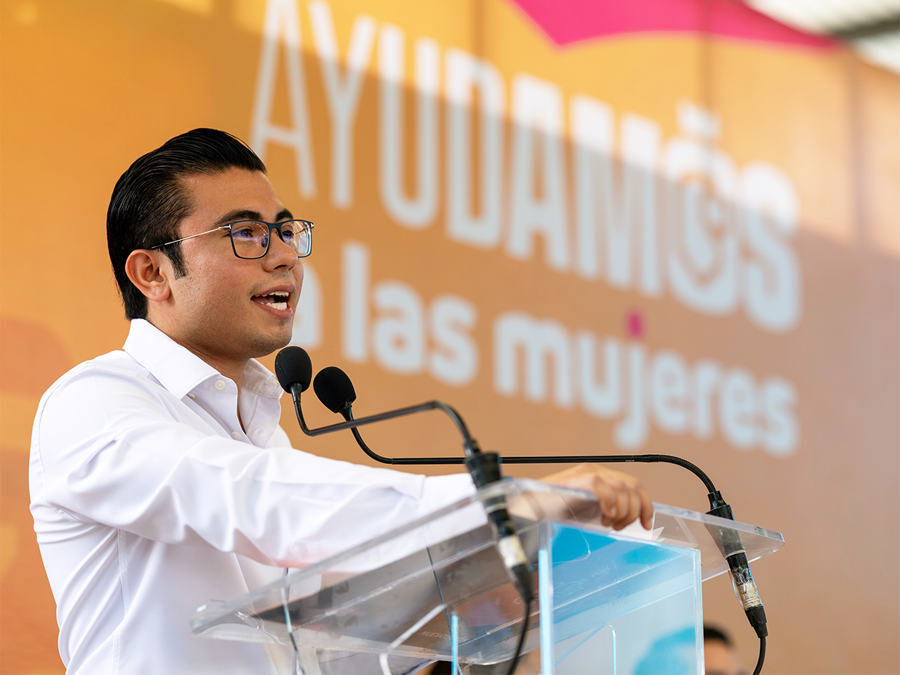 Estamos reconociendo a quienes todos los días cuidan de Nuevo León: Félix Arratia