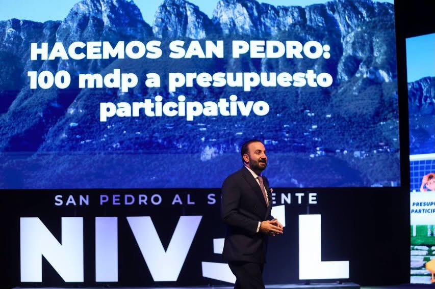 Rinde Mauricio Farah segundo informe en San Pedro