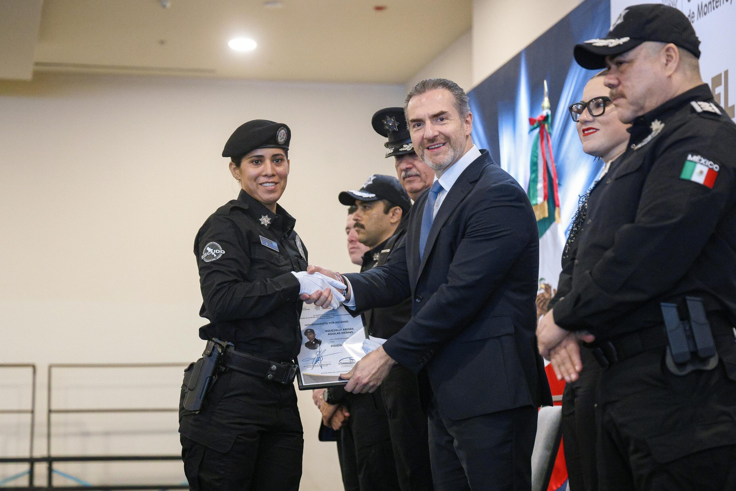 Ascienden a 100 policías y tránsitos de Monterrey