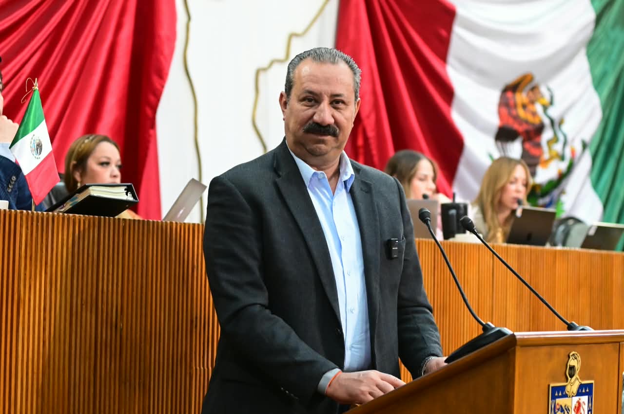 José Luis Garza pide ampliar horarios de atención de servicios públicos en NL