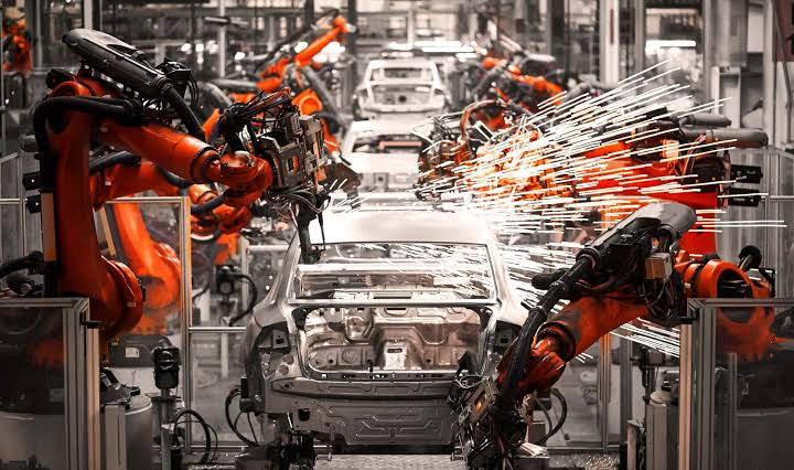 Industria de NL recupera dinamismo: aumentan pedidos y producción en septiembre