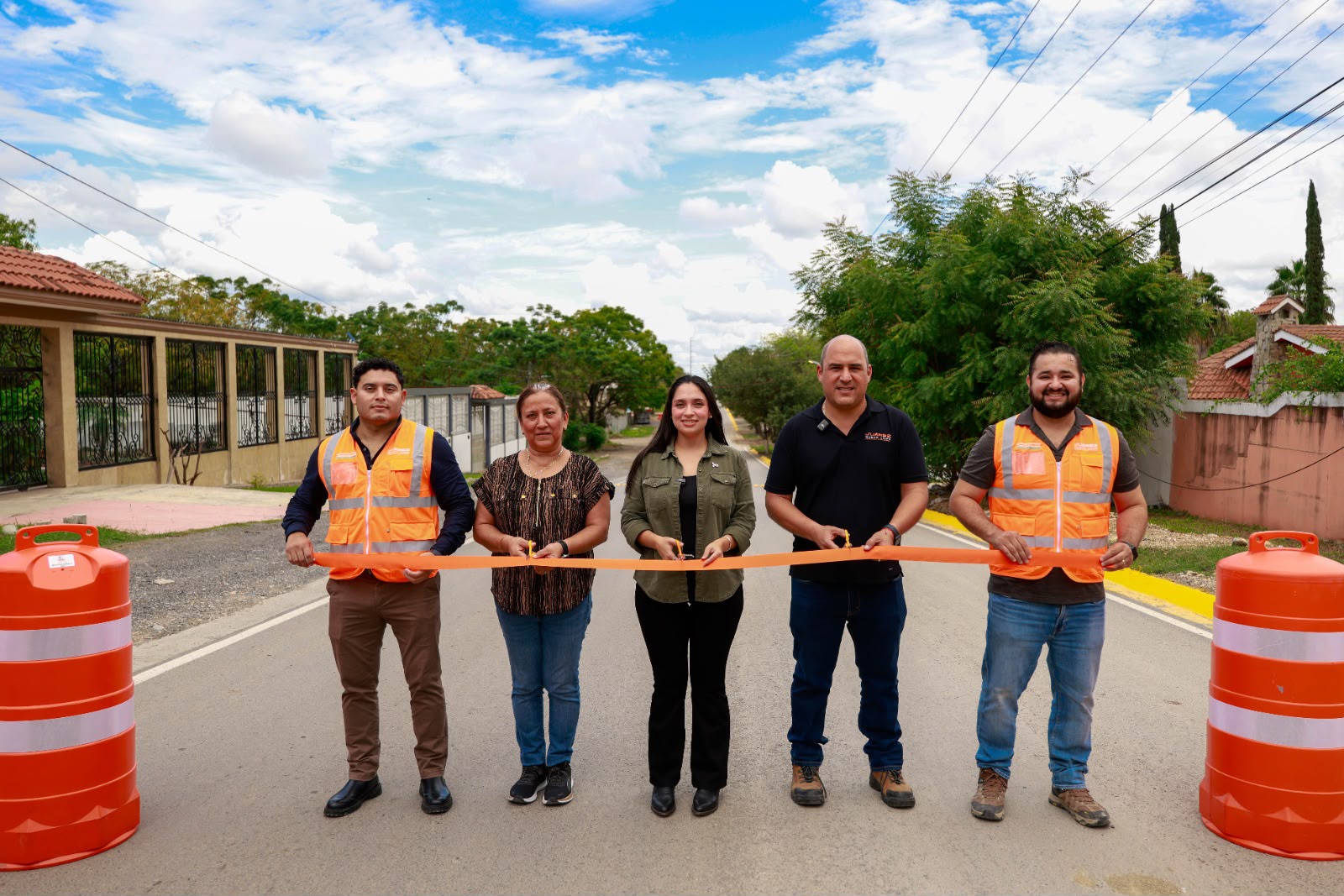 Convierte Mónica Oyervides años de terracería en una nueva conexión vial para Juárez