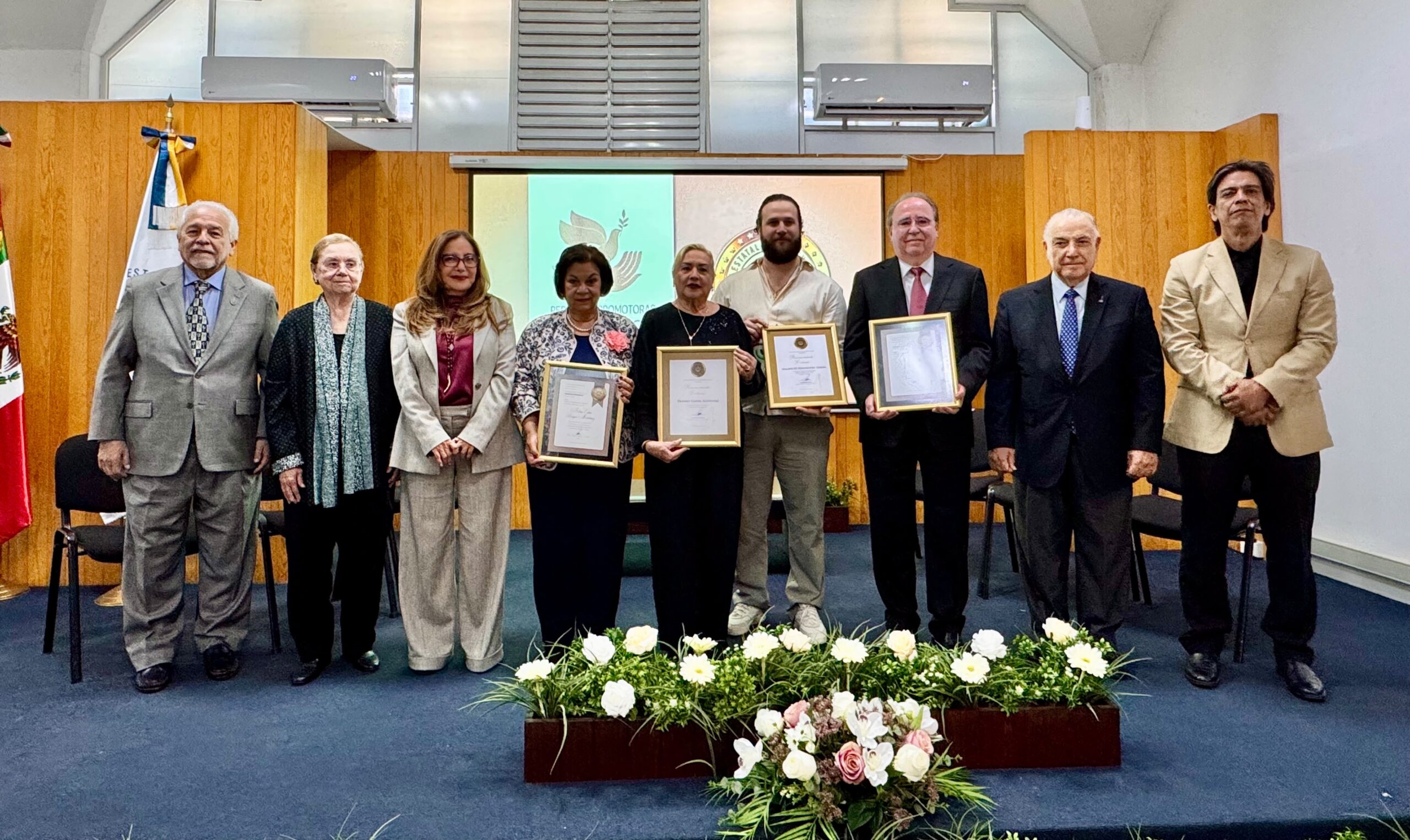 CEDHNL reconoce a promotores de los derechos culturales en Nuevo León